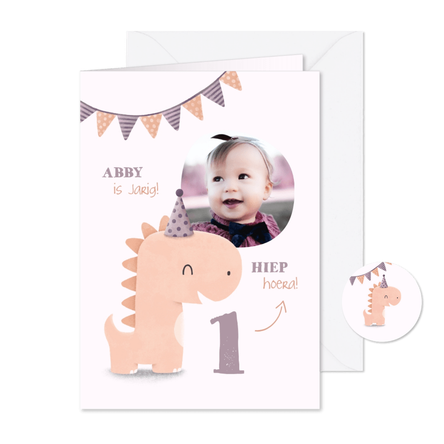 Kinderfeestje uitnodiging dinosaurus met vlagjes en hoedje - Kaartimpressie