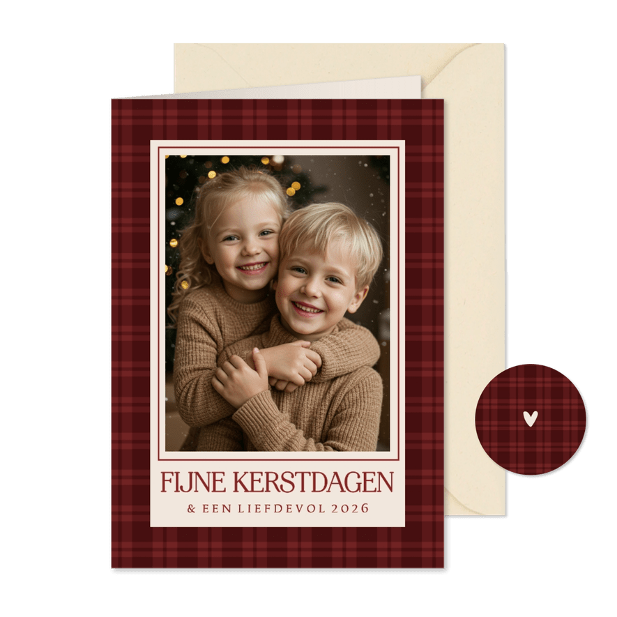 Klassiek kerstkaartje ruitjespatroon rood met foto - Kaartimpressie