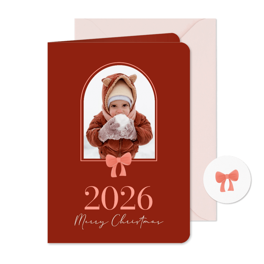 Klassiek rode kerstkaart met foto en strik - Kaartimpressie