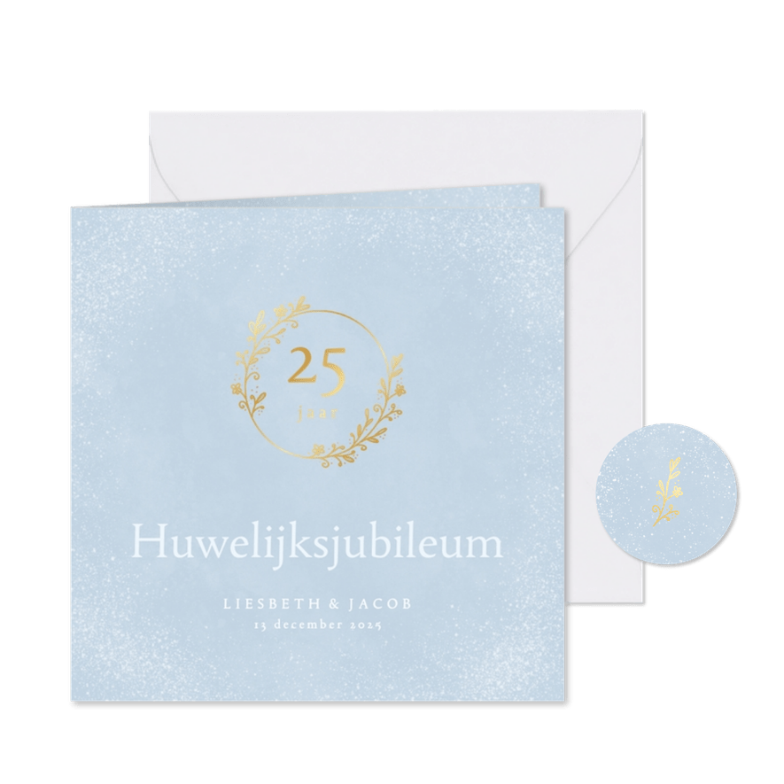 Klassieke lichtblauwe jubileumkaart met gouden ornament - Kaartimpressie