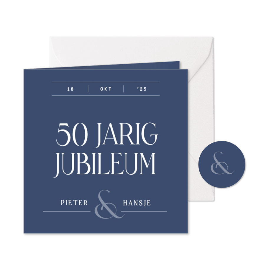 Klassieke uitnodiging jubileum typografisch donkerblauw - Kaartimpressie