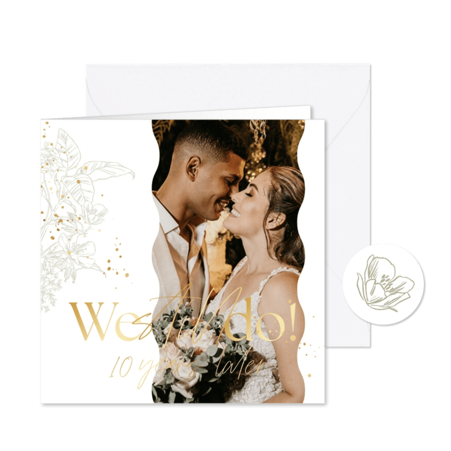 Klassieke uitnodiging jubileum 'we still do' botanisch goud - Kaartimpressie