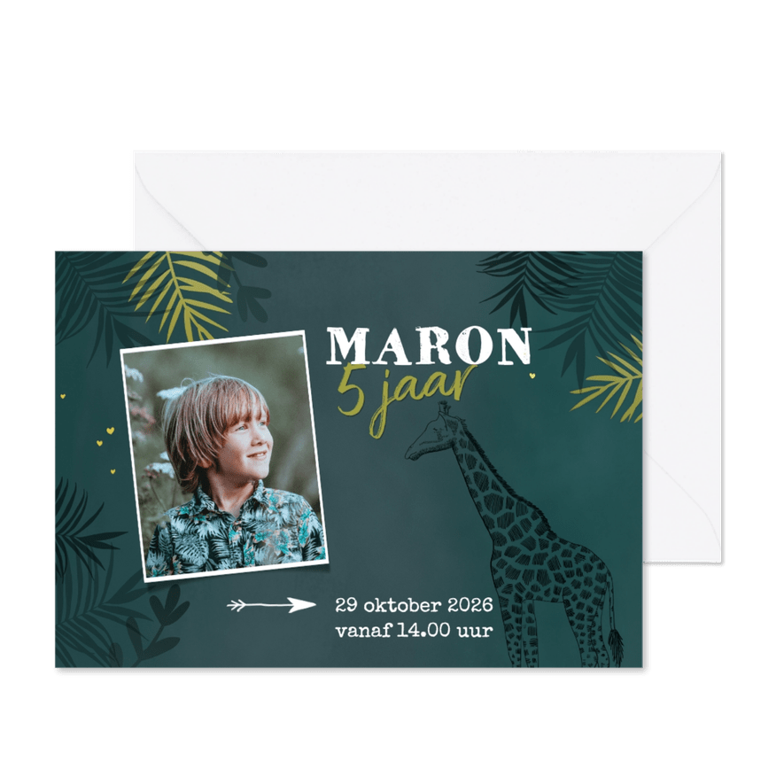 Krijtbord jongens uitnodiging velvet - Kaartimpressie