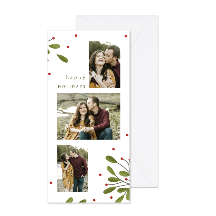 Langwerpige fotocollage kerstkaart met takjes en besjes - Kaartimpressie