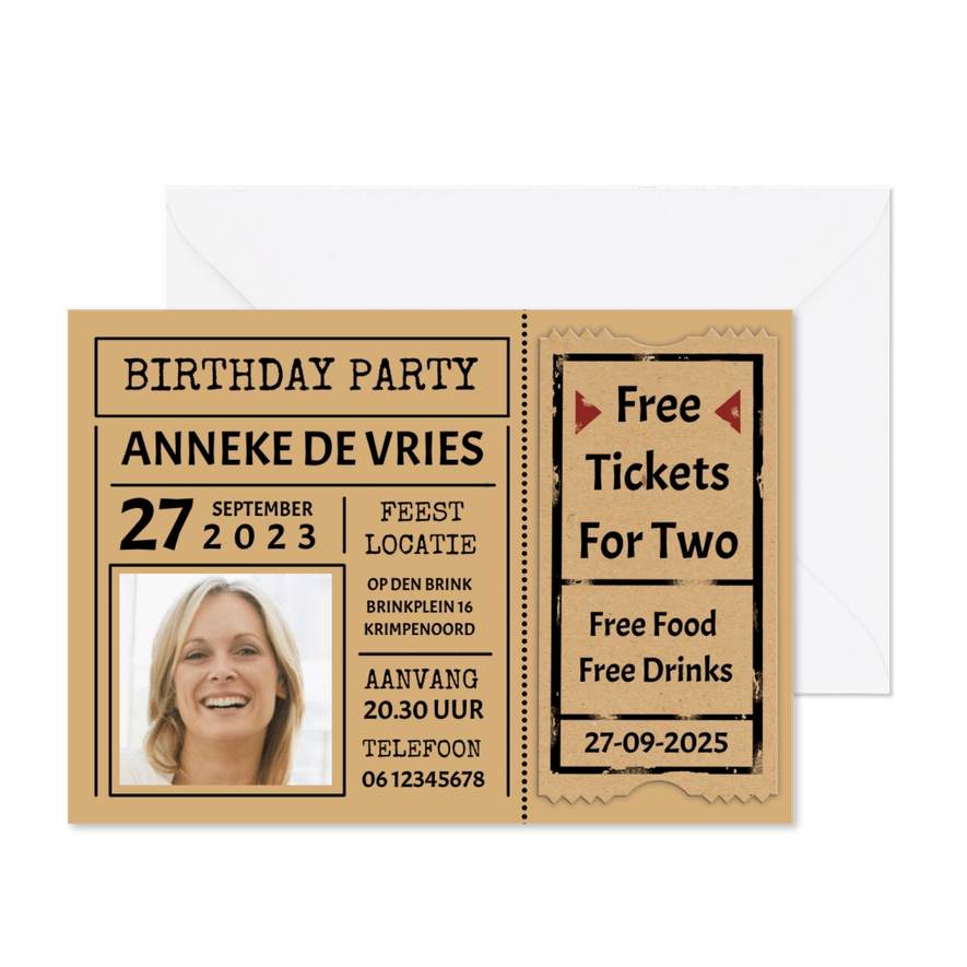 Leuke uitnodiging "Free Tickets For Two" voor een vrouw - Kaartimpressie