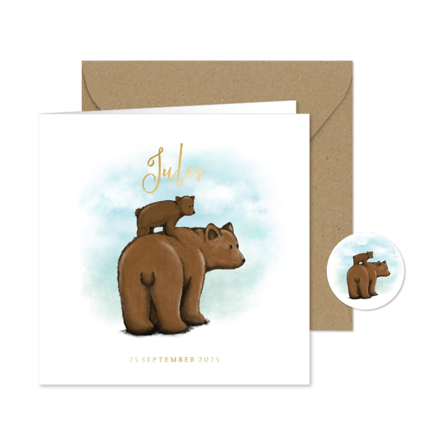 Lief geboortekaartje met berenwolken en goudfolie  - Kaartimpressie