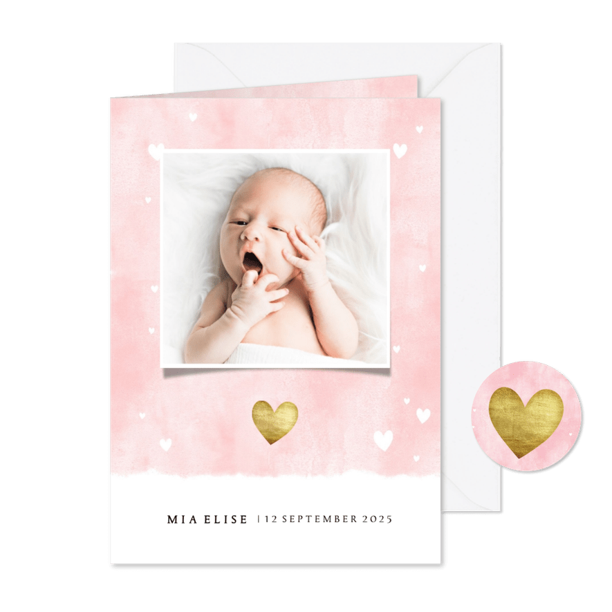 Lief geboortekaartje met waterverf achtergrond en hartjes - Kaartimpressie