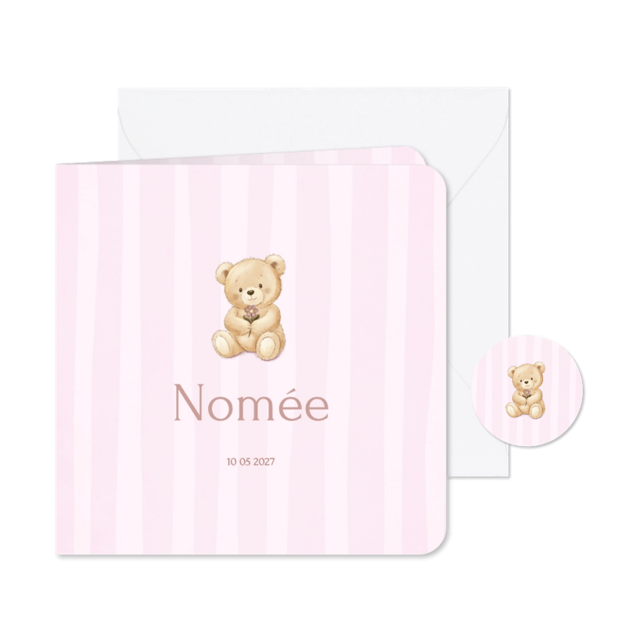 Lief geboortekaartje teddybeer op roze strepen achtergrond - Kaartimpressie