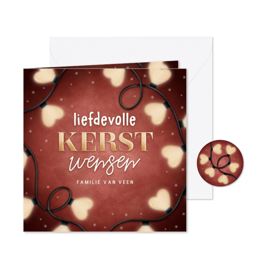 Liefdevolle kerstkaart kerstlampjes hartjes & typografie - Kaartimpressie