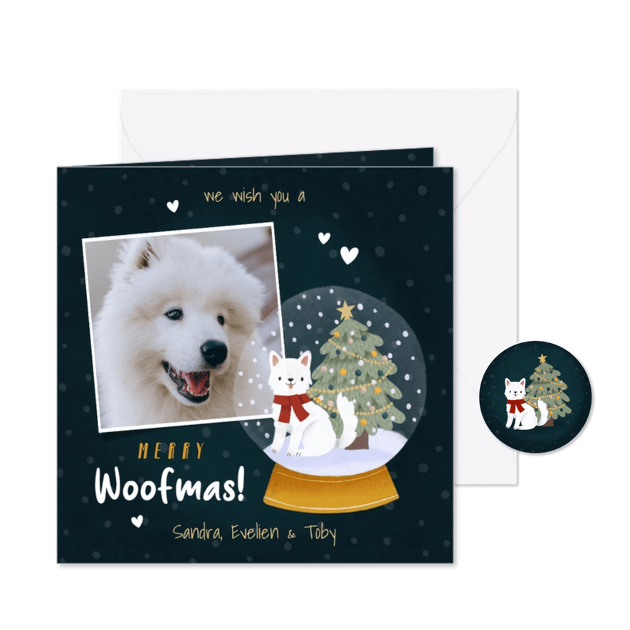 Lieve kerstkaart met foto hond in sneeuwbol en kerstboom - Kaartimpressie