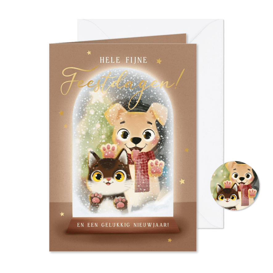 Lieve kerstkaart met hond kat in sneeuwbol met sterren - Kaartimpressie