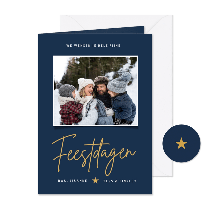 Minimalistische strakke kerstkaart met eigen foto en tekst - Kaartimpressie