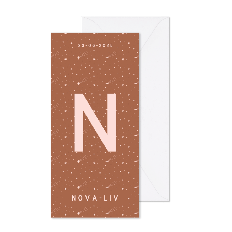 Modern geboortekaartje met sterre en initiaal in roest - Kaartimpressie