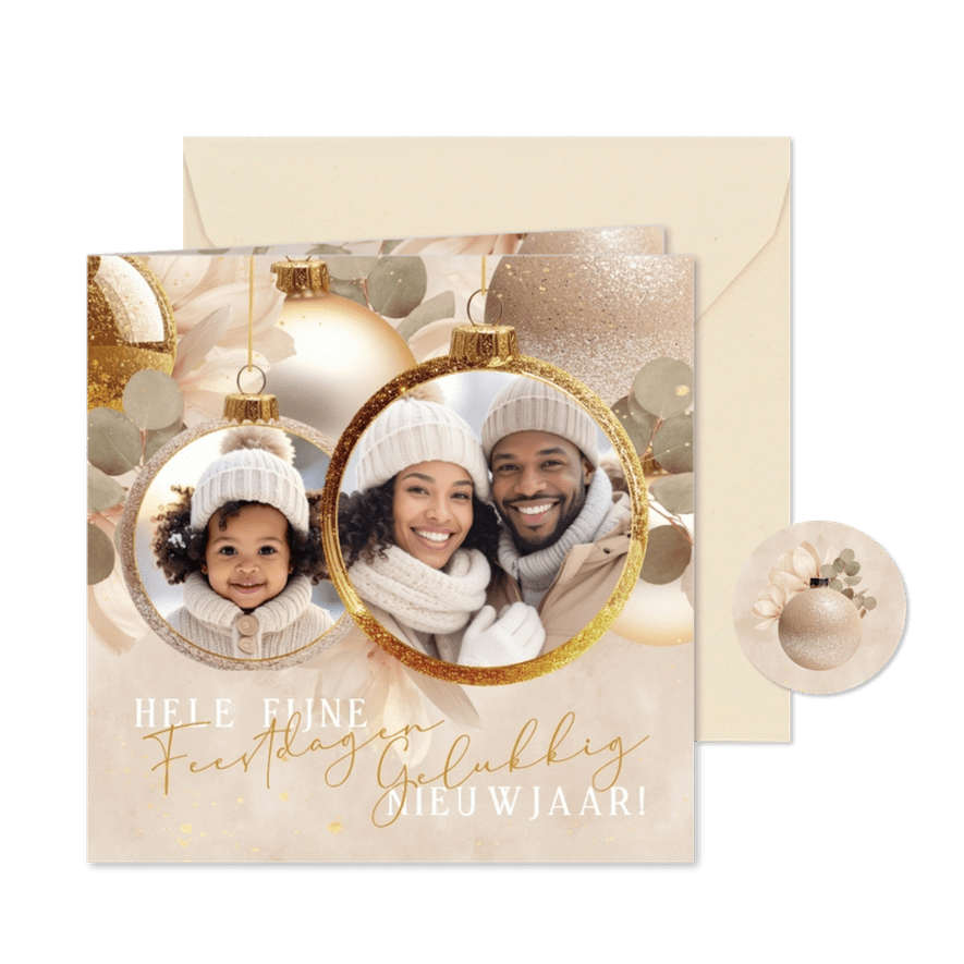 Moderne kerstkaart kerstballen foto's eucalyptus, magnolia - Kaartimpressie