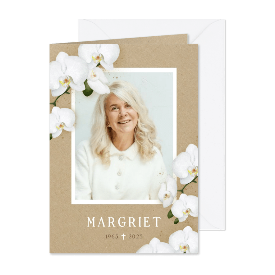 Moderne rouwkaart met grote foto, kraft & orchideeën - Kaartimpressie
