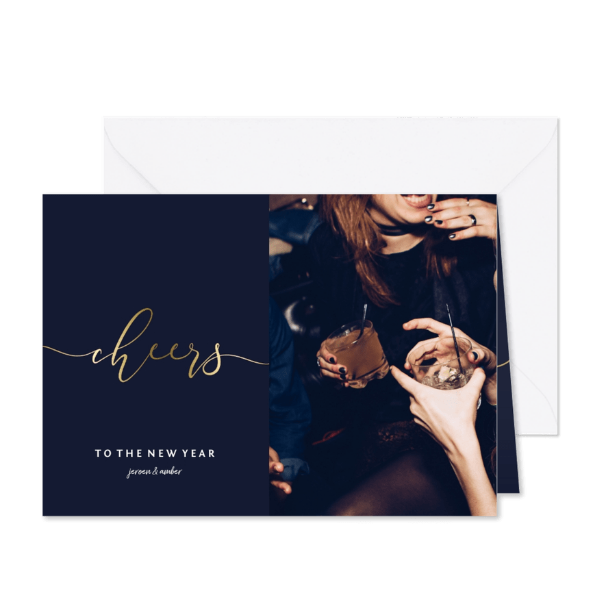 Nieuwjaarskaart gouden 'cheers' en foto - Kaartimpressie