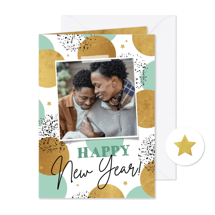 Nieuwjaarskaart happy new year confetti goud sterren - Kaartimpressie