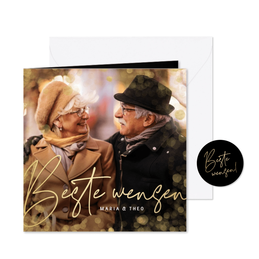 Nieuwjaarskaart met grote eigen foto en goudlook tekst - Kaartimpressie