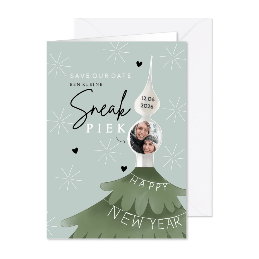 Nieuwjaarskaart 'sneakpiek' save the date kerstboom - Kaartimpressie