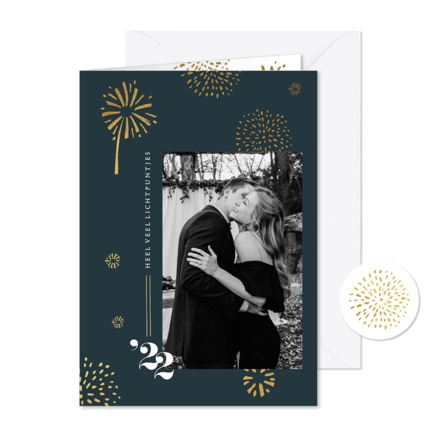 Nieuwjaarskaart vuurwerk goud 2026 foto lichtpuntjes - Kaartimpressie