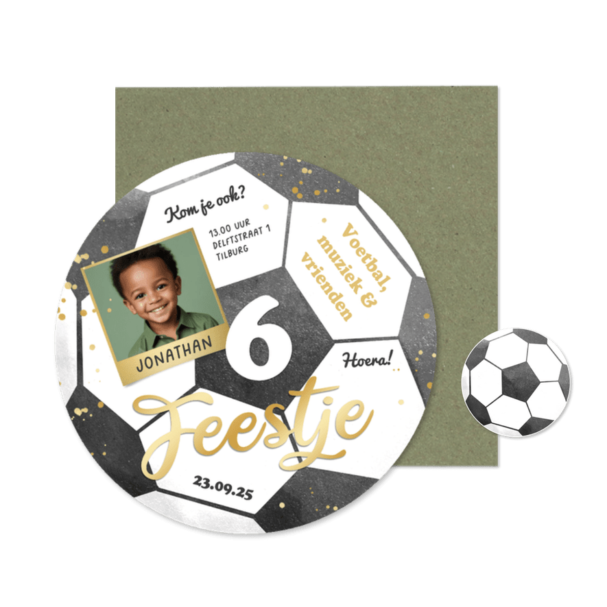 Ronde kaart voetbal kinderfeestje uitnodiging toernooi foto - Kaartimpressie