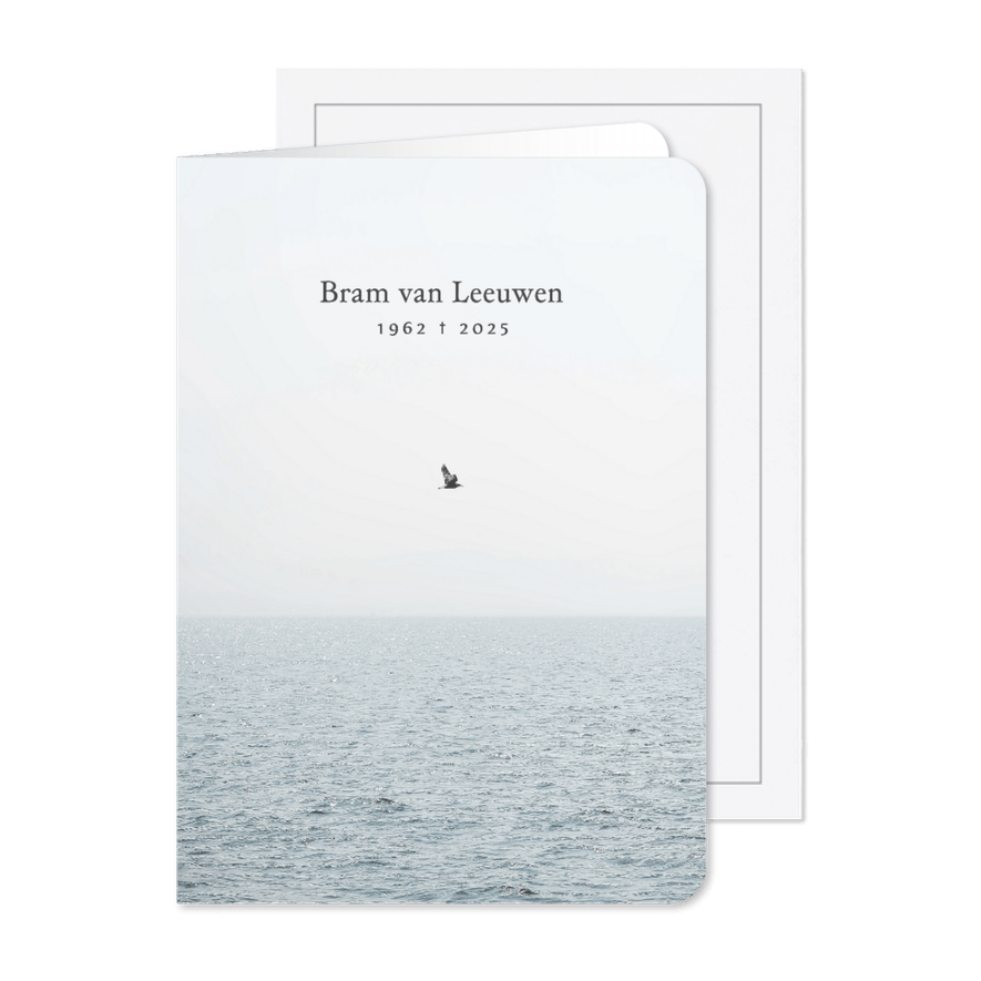 Rouwkaart met de zee een vogel blauw - Kaartimpressie