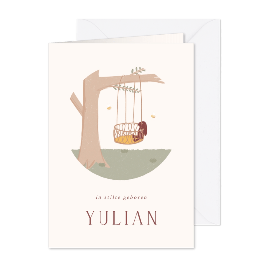 Rouwkaartje stilgeboorte met leeg wiegje en knuffel - Kaartimpressie