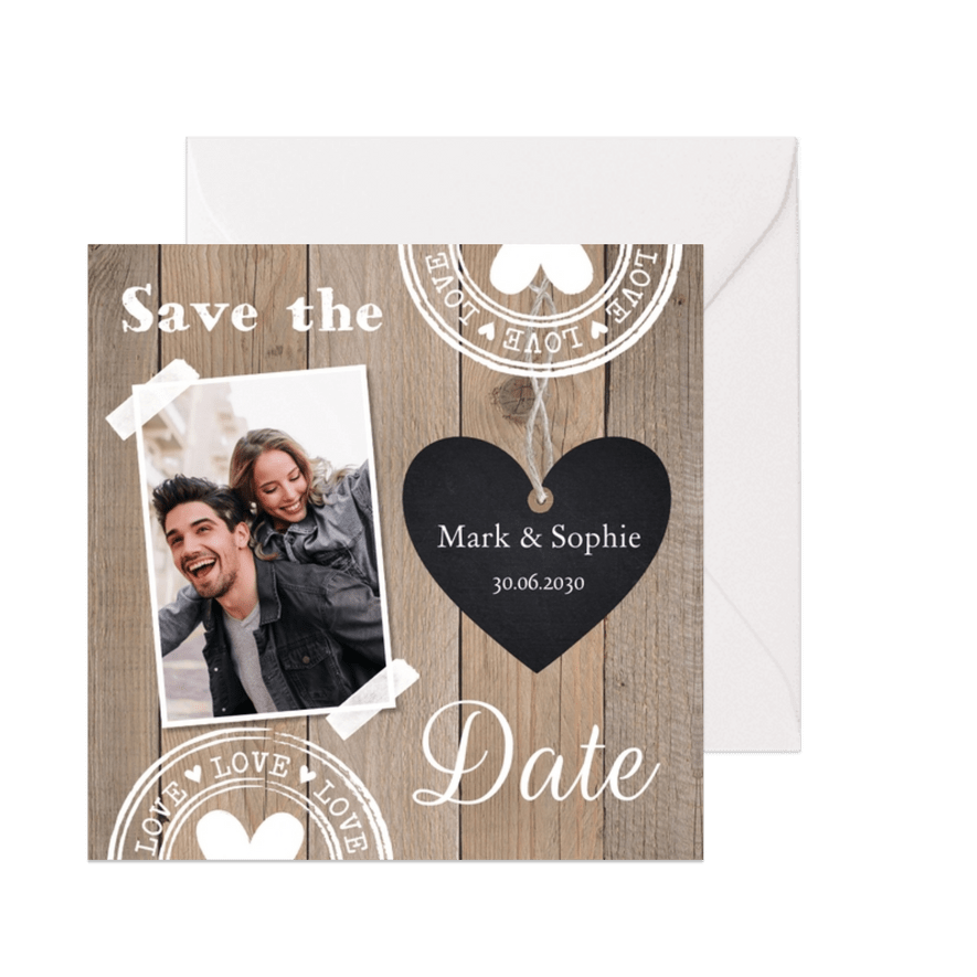 Save the Date kaart foto houtlook hartje - Kaartimpressie