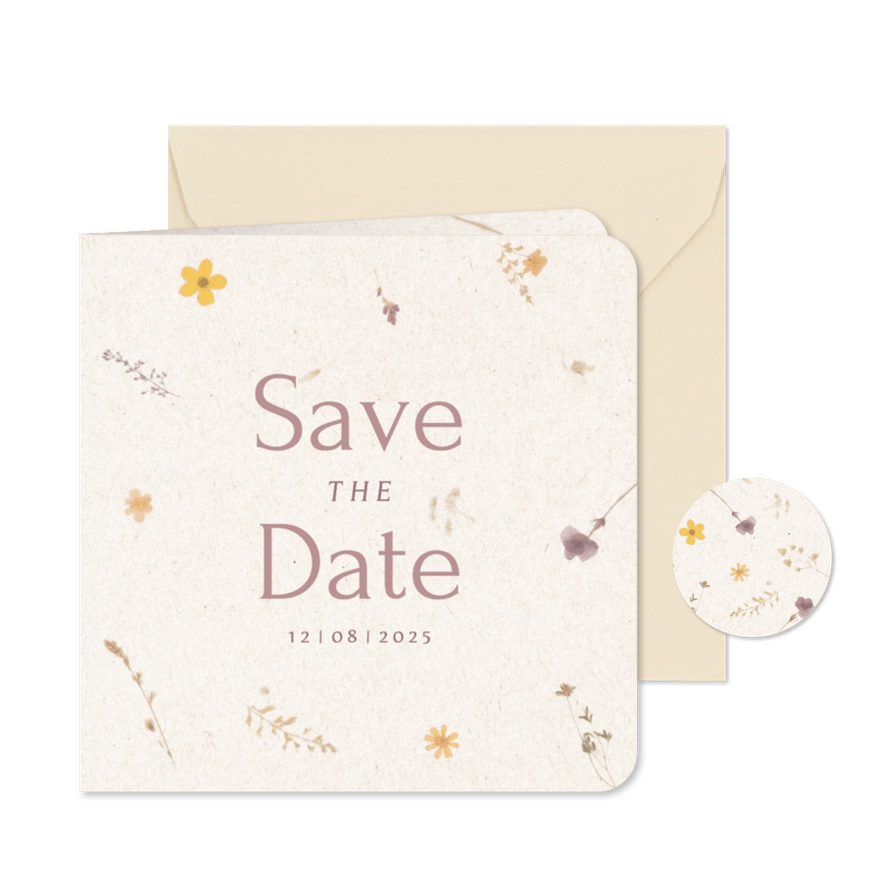 Save the date kaart met geperste bloemen en papier textuur - Kaartimpressie