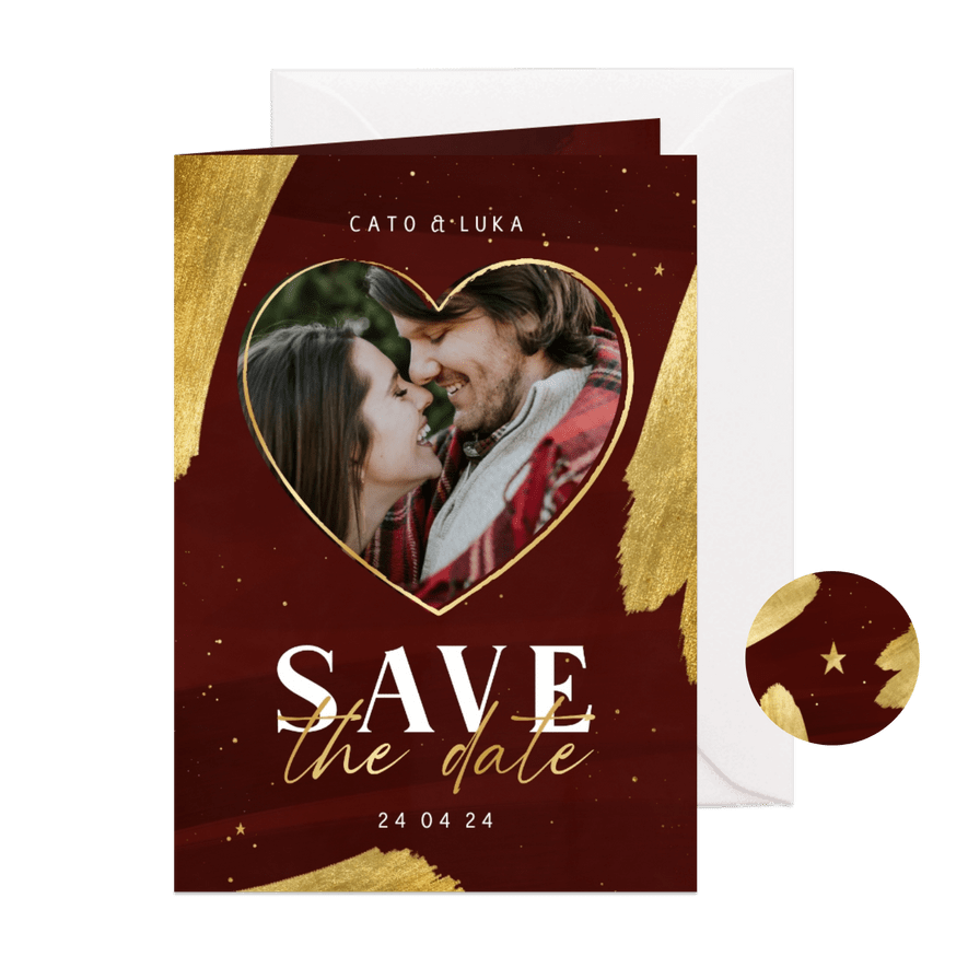 Save the date kerst rood met foto en goudfolie - Kaartimpressie