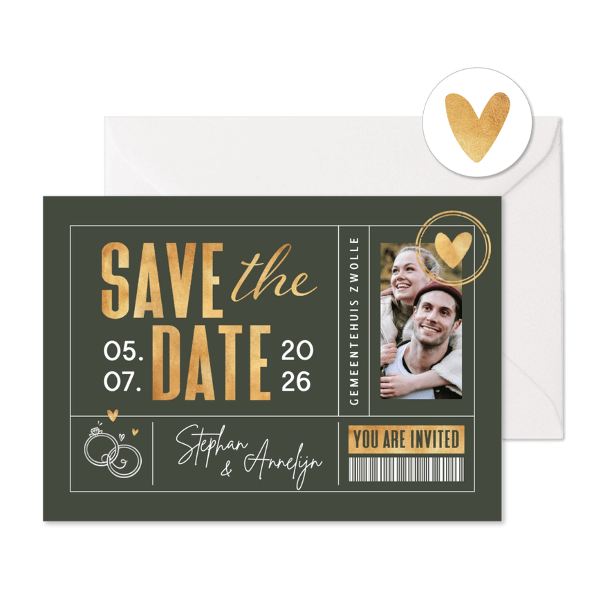 Save the date ticket trouwkaart hartje ringen goud  - Kaartimpressie