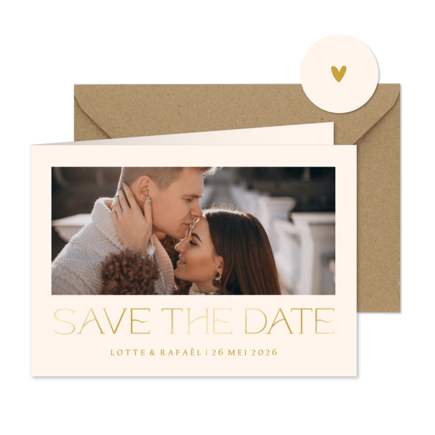 Simpele save the date kaart grote foto en goudfolie - Kaartimpressie