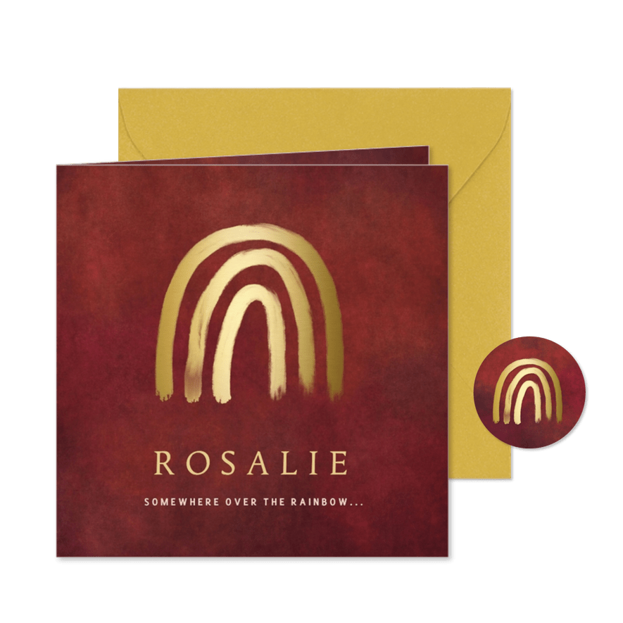 Stijlvol donkerrood geboortekaartje met goudlook regenboogje - Kaartimpressie