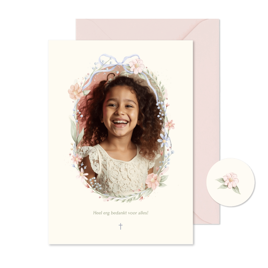 Stijlvolle communie bedankaartje strik met foto en bloemen - Kaartimpressie