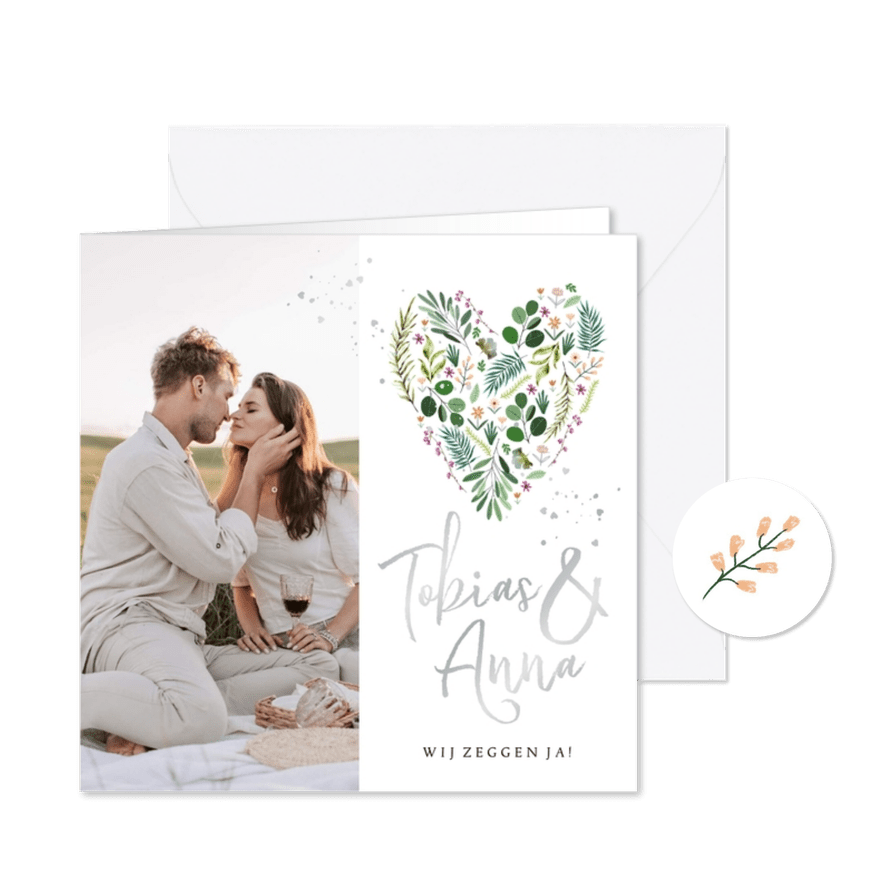 Stijlvolle trouwkaart botanisch hart foto zilver hartjes - Kaartimpressie