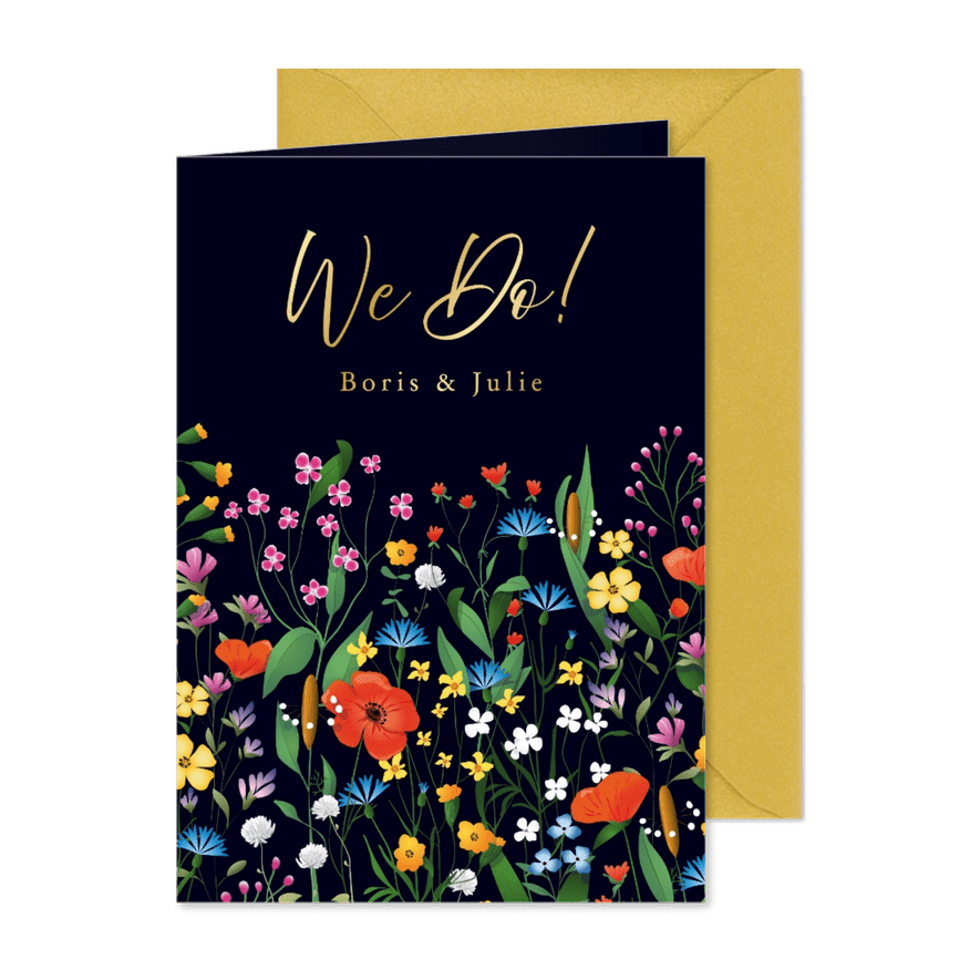Stijlvolle trouwkaart met gekleurde bloemen en gouden tekst - Kaartimpressie
