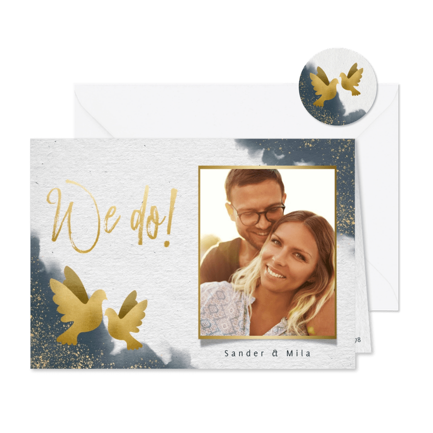Stijlvolle trouwkaart met waterverf, duifjes en foto - Kaartimpressie