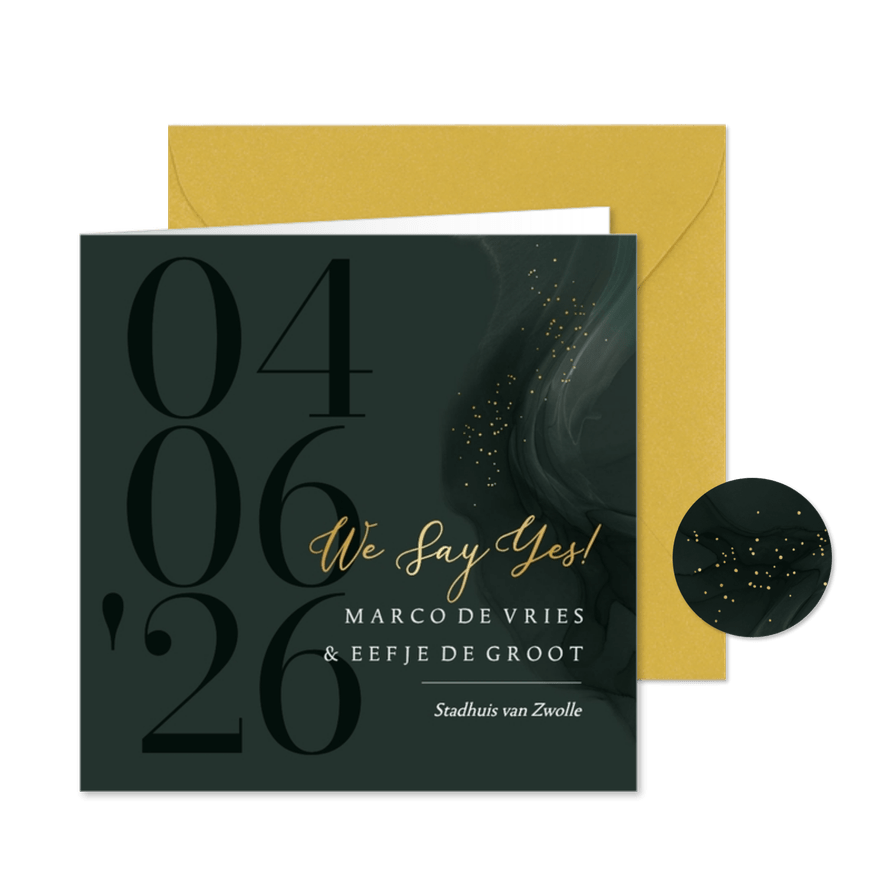 Stijlvolle trouwkaart soft watercolor groen spetters goud - Kaartimpressie