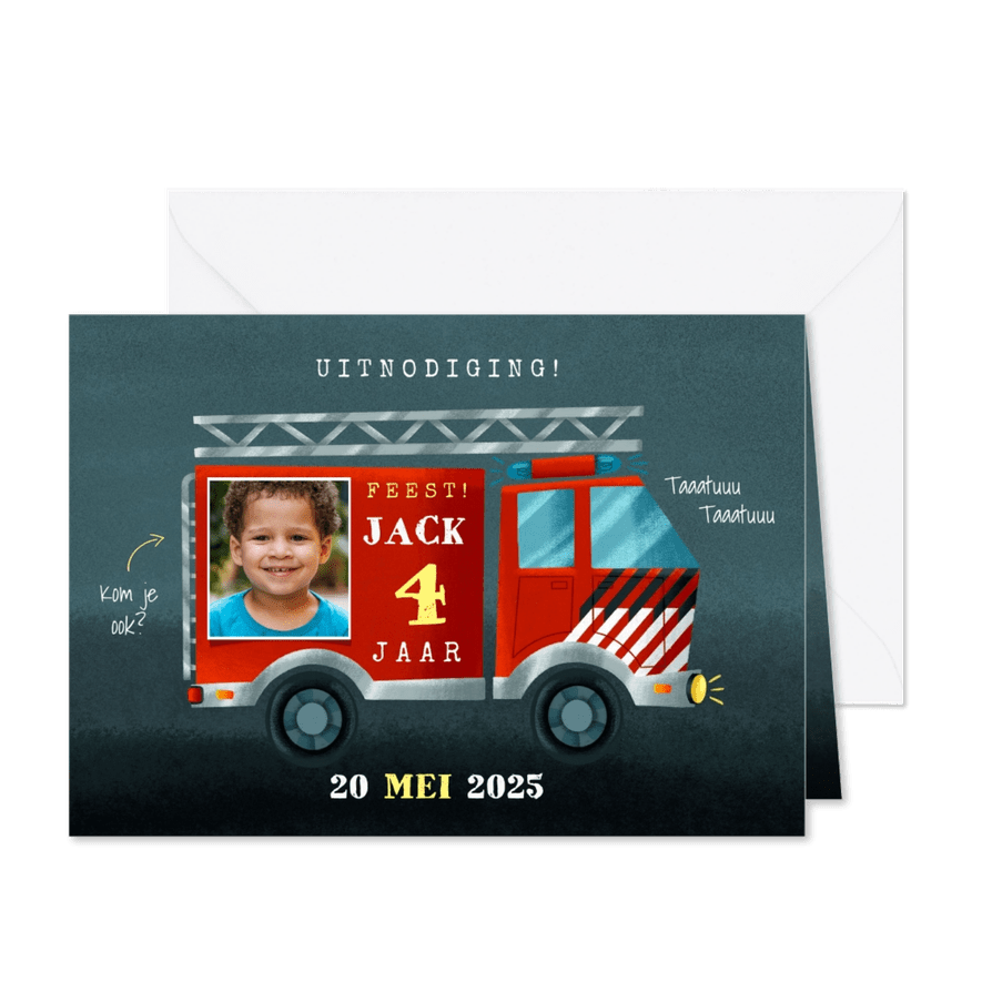 Stoere kinderfeestje kaart brandweerauto, foto en leeftijd - Kaartimpressie