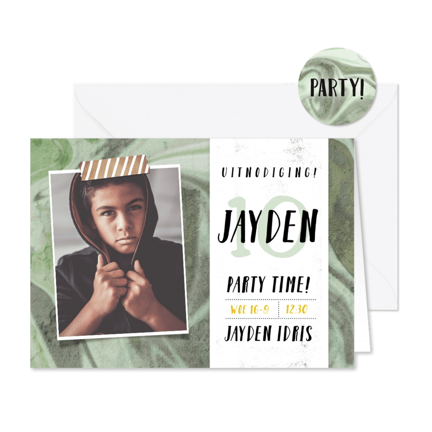 Stoere uitnodiging kinderfeestje jongen legergroen graffiti - Kaartimpressie