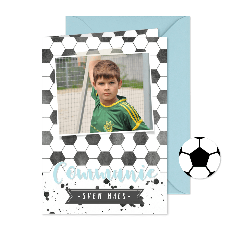 Stoere voetbal communiekaart met eigen foto - Kaartimpressie