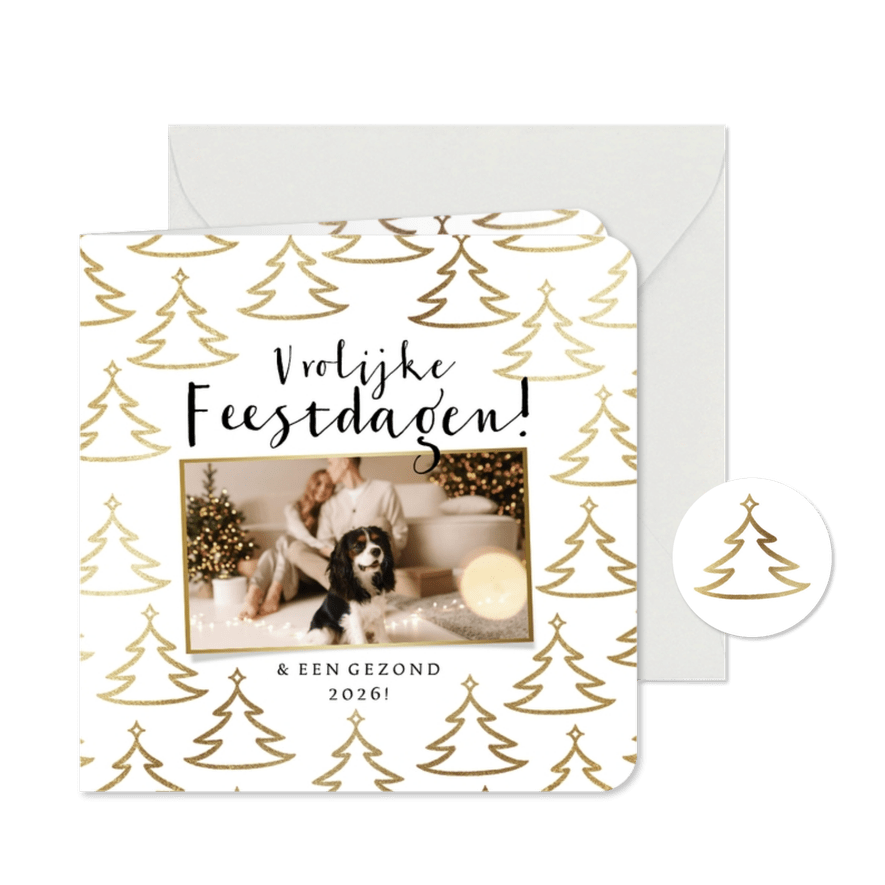 Trendy kerstkaart vrolijke feestdagen kerstbomen goud foto - Kaartimpressie