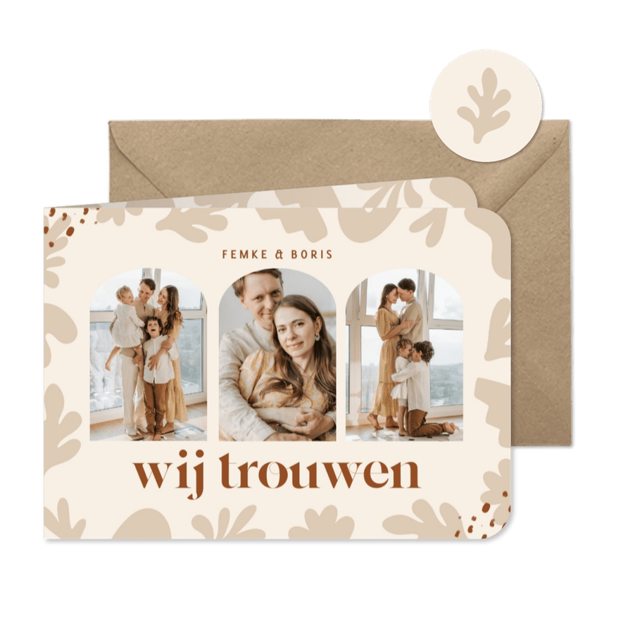 Trendy trouwkaart met foto's en abstracte vormen beige - Kaartimpressie