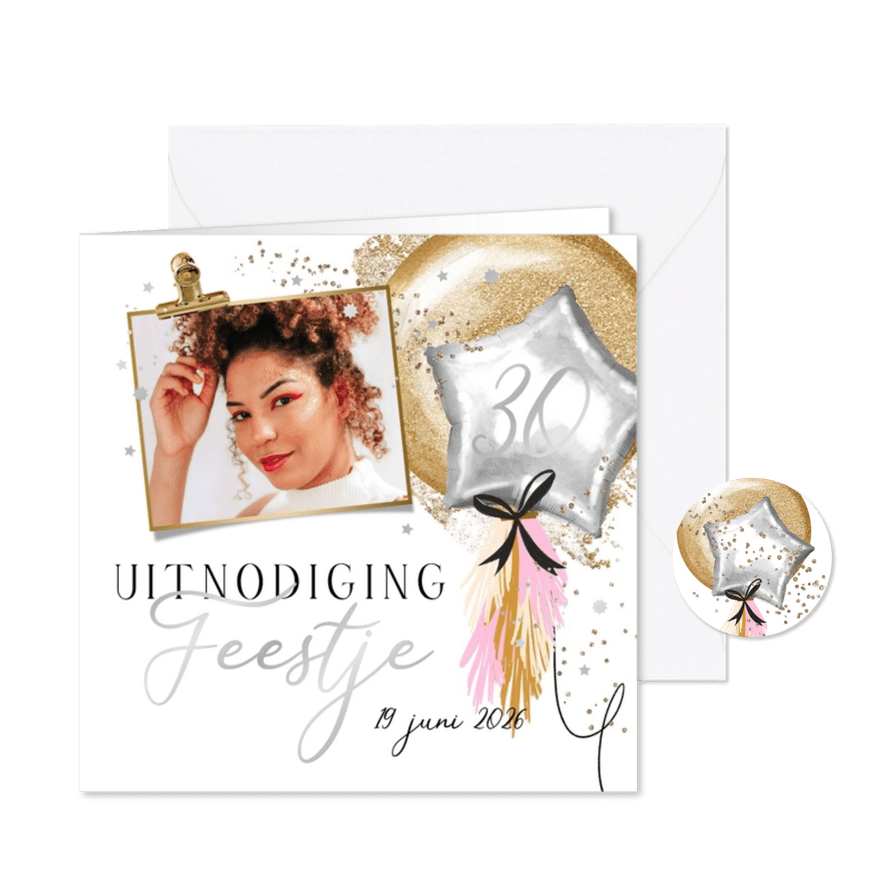 Trendy uitnodigingskaart feestje 30 ballonnen zilver - Kaartimpressie
