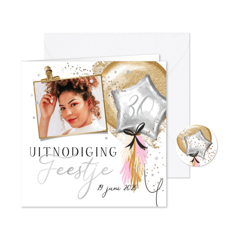 Trendy uitnodigingskaart feestje 30 ballonnen zilver - Kaartimpressie