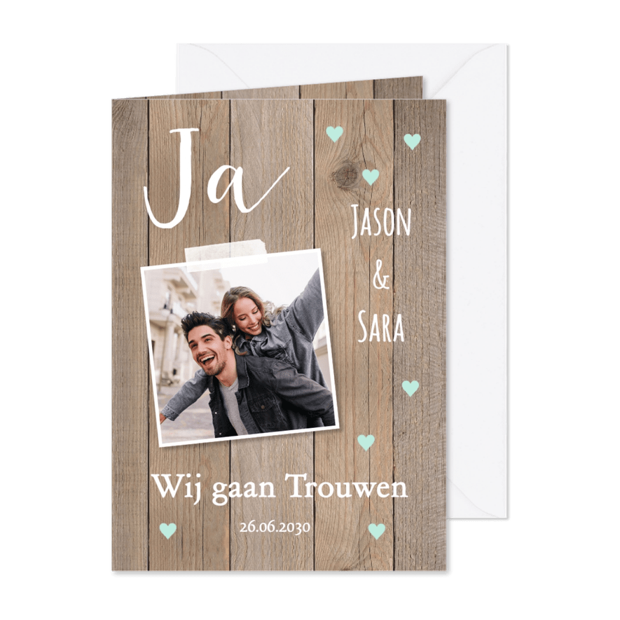Trouwkaart foto houtlook hartjes mintgroen - Kaartimpressie