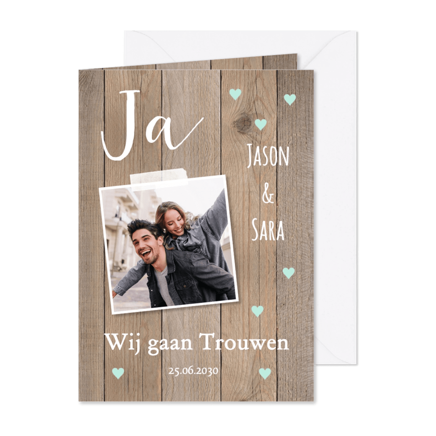 Trouwkaart foto houtlook hartjes mintgroen - Kaartimpressie