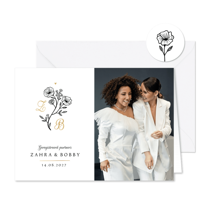Trouwkaart klassiek minimalistisch bloemetjes initialen foto - Kaartimpressie