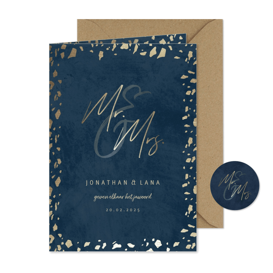 Trouwkaart 'Mr & Mrs' donkerblauw met terrazzo patroon - Kaartimpressie
