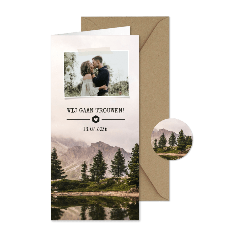 Trouwkaart natuur berglandschap met eigen foto en trouwdatum - Kaartimpressie